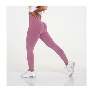 NVTGN curve leggings